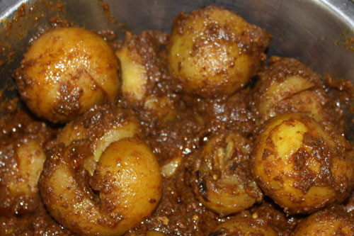Bharwa Tinda Rezept - Gefüllter Indischer Baby-Kürbis